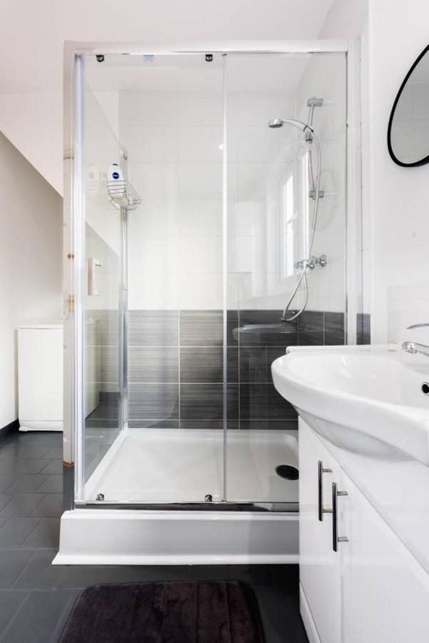 The Bluebird - One Bedroom Apartment In Watford ワトフォード エクステリア 写真